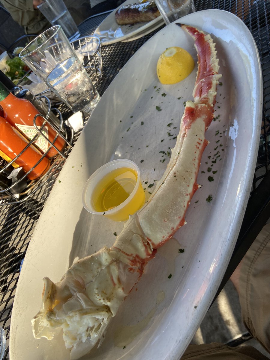 BrEpicBreen's tweet image. We did it world … we did it @BostonFish