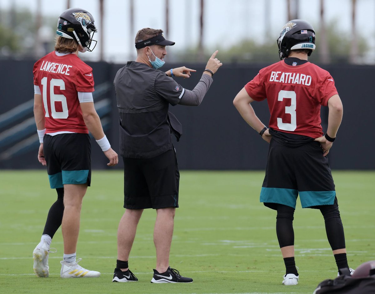 BarstoolUIowa's tweet image. Jaguars QB Competition Update:

CJ Beathard: 13/16, 102 yds, 1 TD, 0 sacks
Trevor Lawrence: 6/9, 71 yds, 0 TD, 2 sacks

Numbers don't lie 
#Hawkeyes