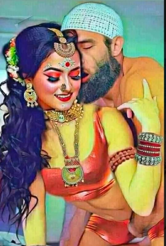 komalkumar71's tweet photo. subah mai rakhi bhadi aur raat me gift de diya https://t.co/CTYZ3HKc6A