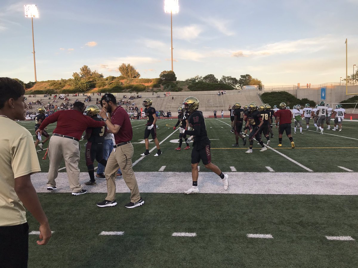 HchavezEdhs's tweet photo. WHAT TIME IS IT??? GAME TIME!!
GO AZTECS!! Wishing you the best of luck this upcoming season @ELDO_FB! 🏈☝️#OneEmpire #Reignited #AztecEmpire #WWW(WeWillWin) https://t.co/TV5Dd5a4au
