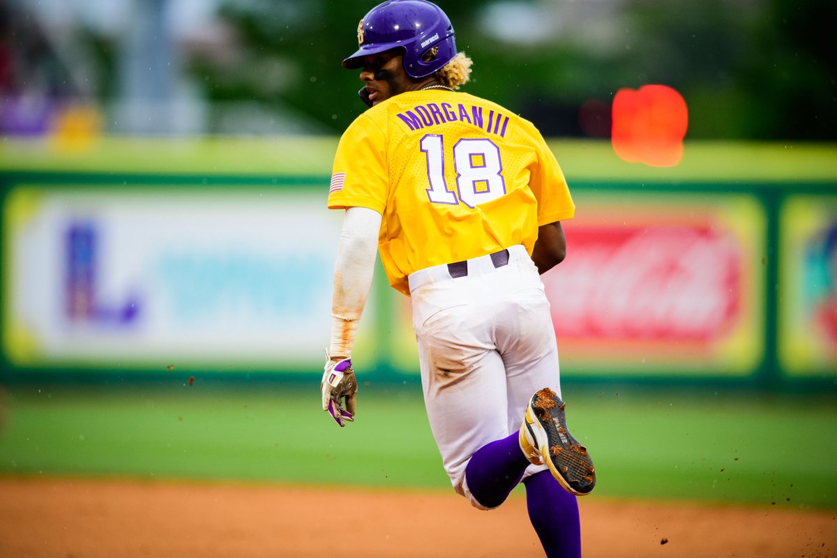 LSUbaseball's tweet photo. Male Rookie of the Year🏆 https://t.co/5NlulFVJ87