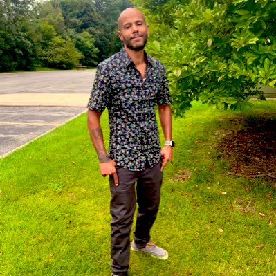 MonstaBoogie23's tweet photo. #NewProfilePic https://t.co/cZlT8AutvJ