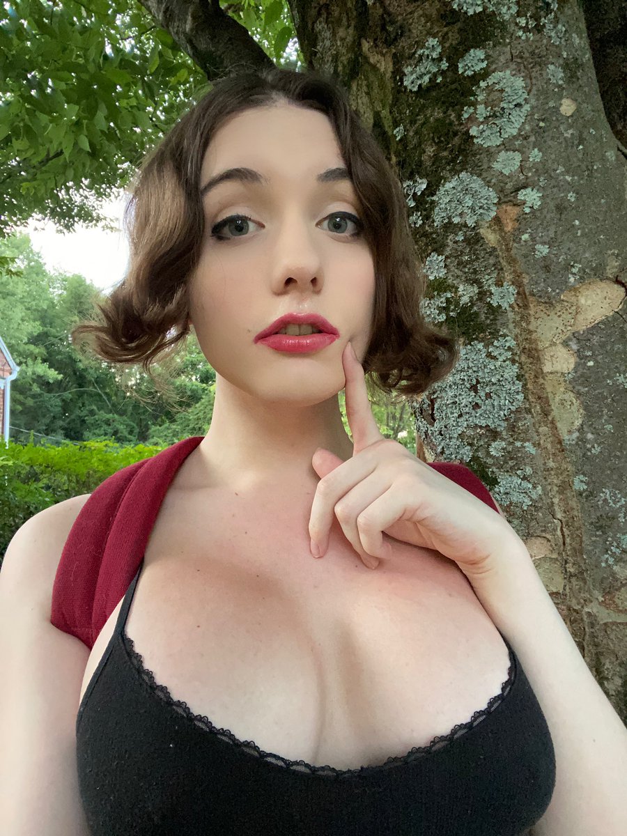 Sherry Kosnaski в X: „I wore a red lip for the first time in awhile and  really, really liked it 😌😌 t.co67Q8gTA3H3“  X