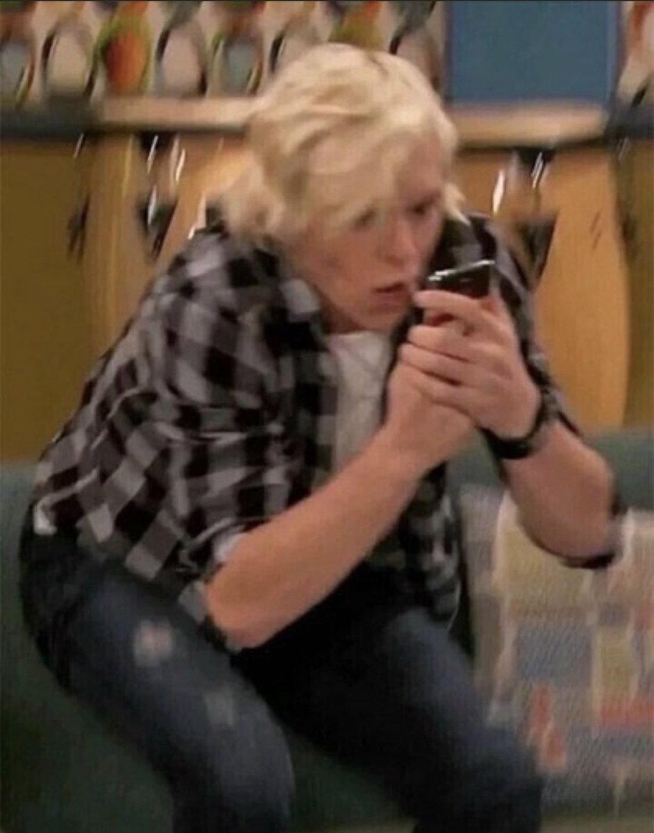 tomspeterx's tweet photo. #SpiderManNoWayHome 
Tom Holland seeing        Him after 
that the No Way Home  realizing that
trailer leaked:                he didn’t do it https://t.co/9TZWBgVNpV