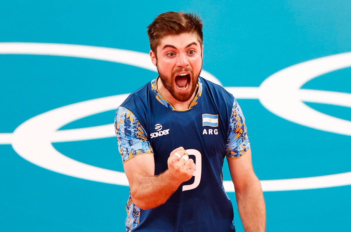 Somos Vóley on X: "#HistoriasDeBronce ¿Sabías que Santiago Danani debutó oficialmente en la Selección recién en 2015 pero ya cuenta con triple medalla? Mundial U21 2015 Mundial U23 2017 Juegos Olímpicos 2021