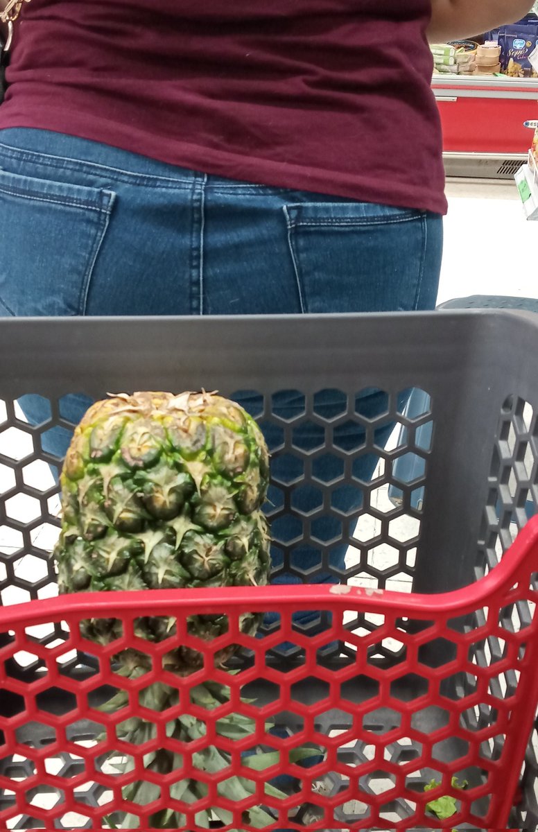 Que tan cierto es lo del mensaje sw de la piña al revés? Aquí probando quien saluda 😆