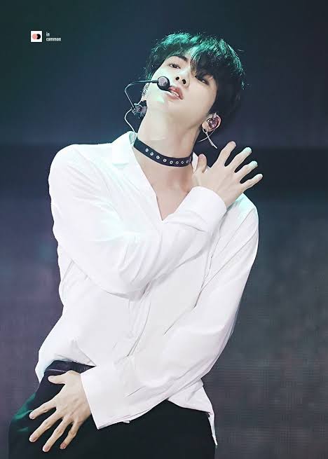 sominhae's tweet photo. Kim Seokjin, the best dancer - a thread https://t.co/YOVPiiPFcW