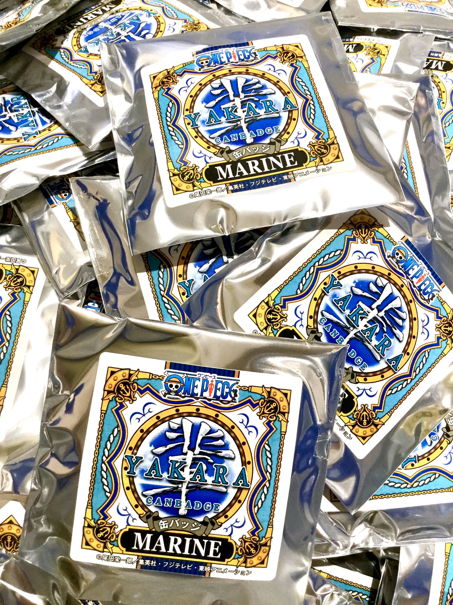 One Piece 麦わらストアあべの店 A Twitter オススメ商品 麦わらストア限定 輩 缶バッジ Marine 440円 税込 ランダム商品 好評発売中 麦わらストア Onepiece T Co Hd2vq4yvtf Twitter