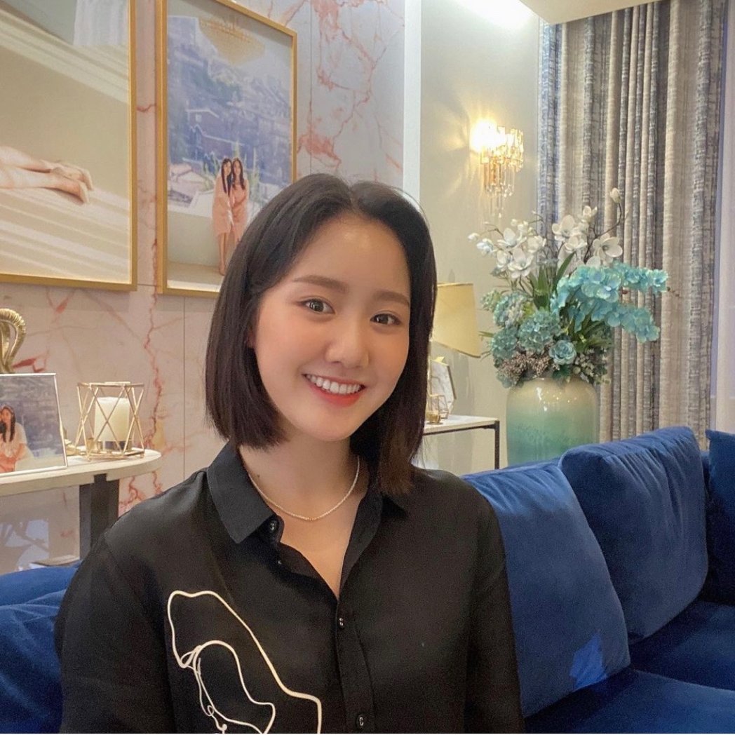 minsucloset's tweet photo. 210820 진지희 인스타그램 
진지희 블랙 프린팅 셔츠 정보
Maisonines DRAWING SILKY SHIRT_BLACK
링크 https://t.co/zBCseR8oqc 
#진지희 #인스타그램 #펜트하우스 #JINJIHEE #옷정보 #손민수 #민수의옷장 https://t.co/DXVOmmkR2b