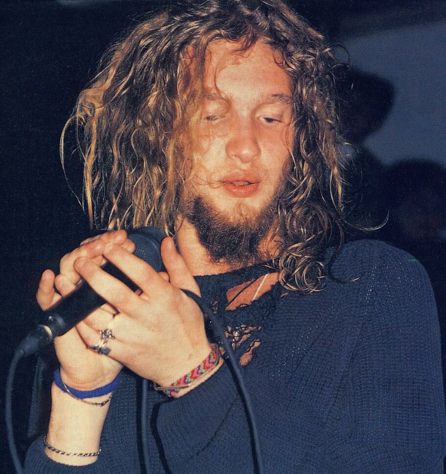 Happy birthday to my favorite singer of all time, Layne Staley. 