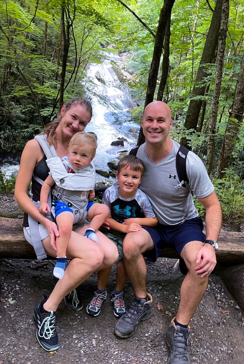 PopPop012018's tweet photo. Parents take Billions of Pictures of your family moments as when your kids grow up & leave it’s Years until you have grandchildren. But the True Blessing is when you get to take pics of your “kids & grandkids” making more great family memories remember #BestThingsInLifeNotThings https://t.co/CUNTSZgWCj