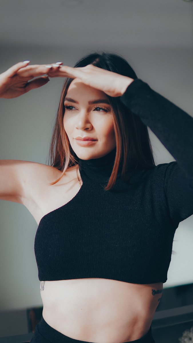 Lina_Tejeiro's tweet image. Que vengan tiempos mejores. ✨