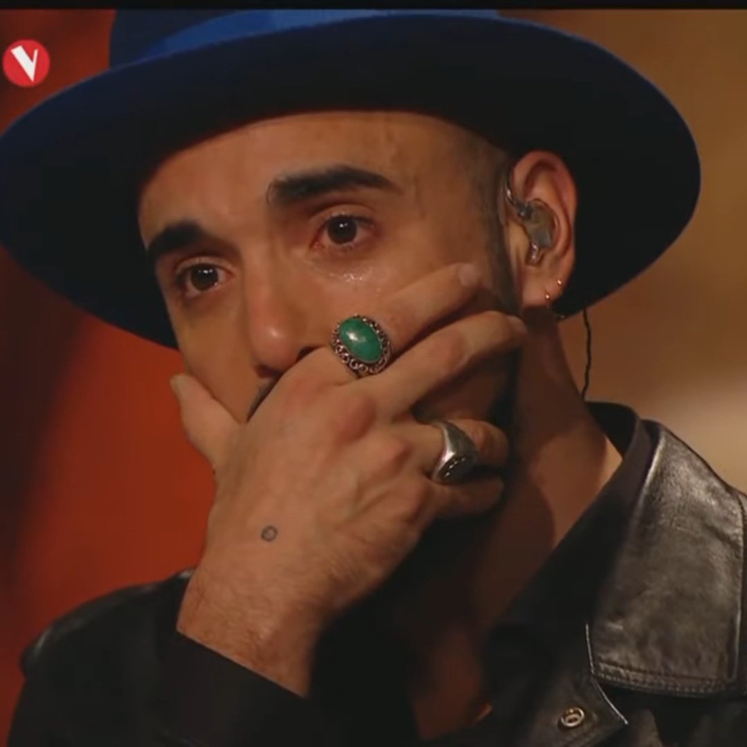 Ivonnegimenez2's tweet photo. Imagínate ser la talentosa de Maggie y hacerle llorar con tu voz a Abel Pintos, eso no lo hace cualquiera hermana 
#LaVozAgentina https://t.co/H1PViHxpXB
