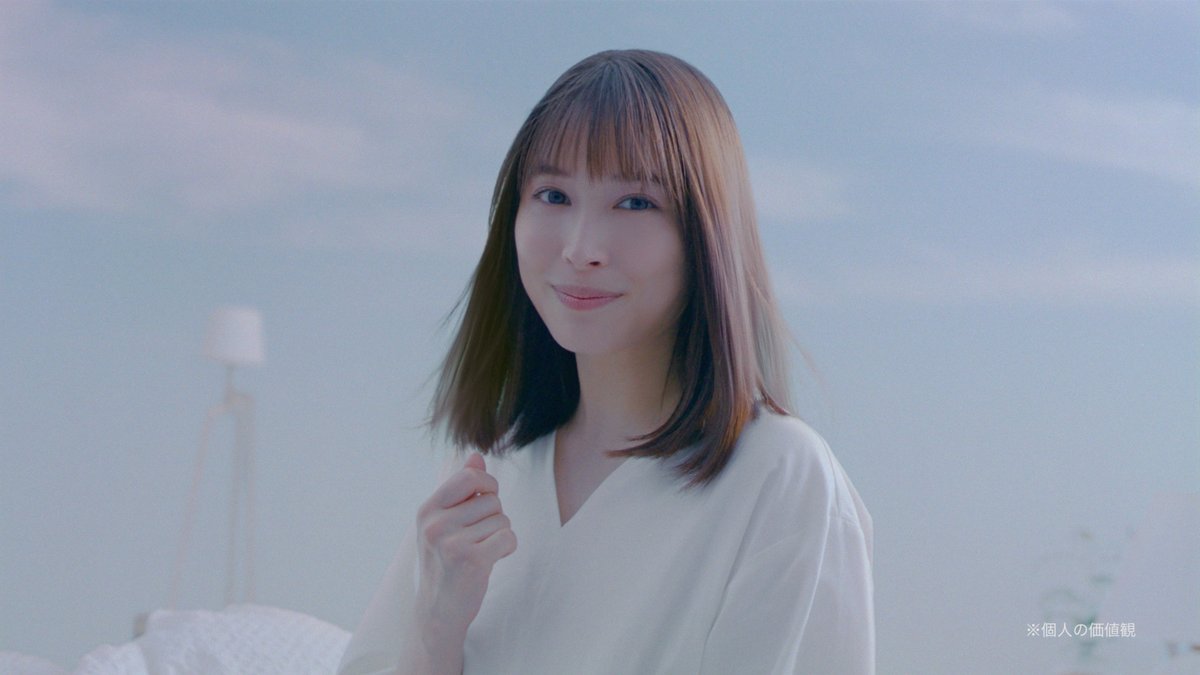 popwavejapan's tweet photo. 広瀬アリス「髪のキメ美容」シリーズ「Essential THE BEAUTY」の新CM  https://t.co/FAAyHretb9 #広瀬アリス https://t.co/pFBIofBi5N