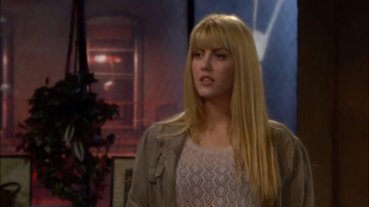 l3nee1991's tweet photo. Daisy is pregnant reveal. #YR #YR2010 https://t.co/XV88PSX9iT