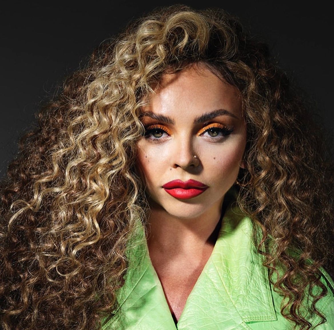 WORLDMUSICAWARD's tweet photo. #JesyNelson stuns in latest photoshoot for the #GuardianWeekendMagazine and opens up about her new music which reflects her own tastes ie. old R&B & Hip Hop! "That's what I grew up with and what I always wanted to make, so now I am making it, it feels amazing.”📸✨🌟👑❤️
📸Perou https://t.co/bi0YSm3WHc