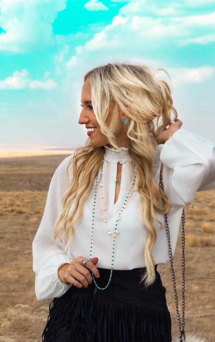 FallonWentz's tweet photo. 90 or nothin, Cowboy. But take me with you. 🖤 https://t.co/VENBr1ZMdO