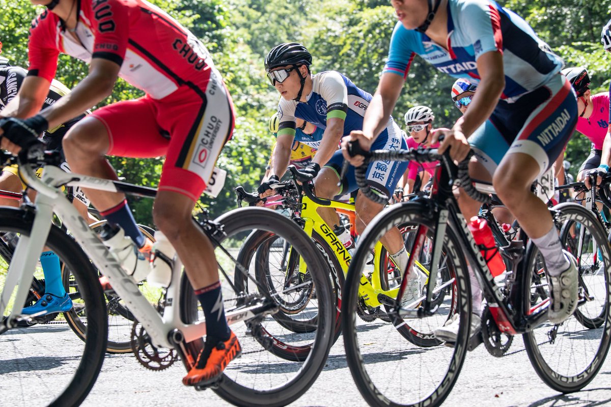 Yachikenta0706's tweet image. インカレロード　優勝

学校対抗　大学初の3位

日大の選手にレースを完全に支配されたレース展開で少人数のスプリントで勝利できました。
まだ実力不足を感じたので、強くなるための練習しないといけないと感じました。
#GNLab 
#essential2 
#WAKOS 
#csdesignworks 
#kyototoyota 
#yamatokogyo