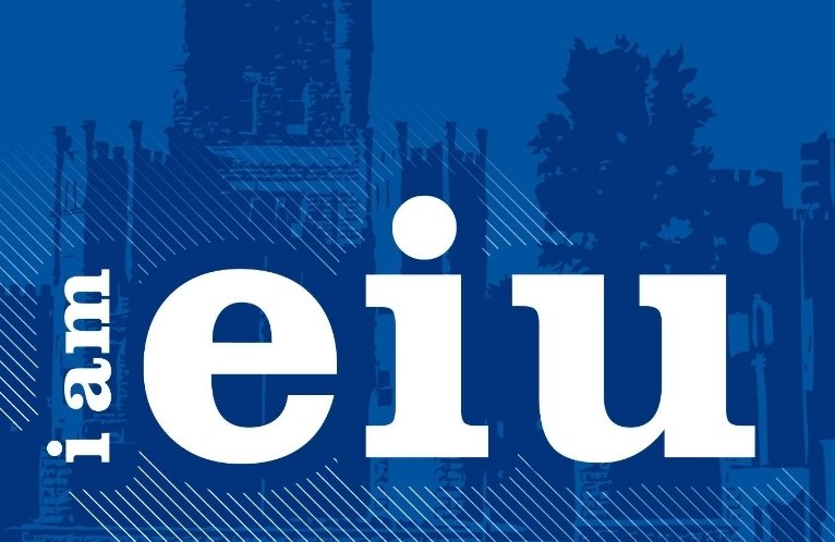 BethBarringer22's tweet photo. •If it doesn't challenge you, it doesn't change you. 
Here's to Senior year at EIU 📣
 #eiu #communications #senioryear https://t.co/WMGgSCwbhS