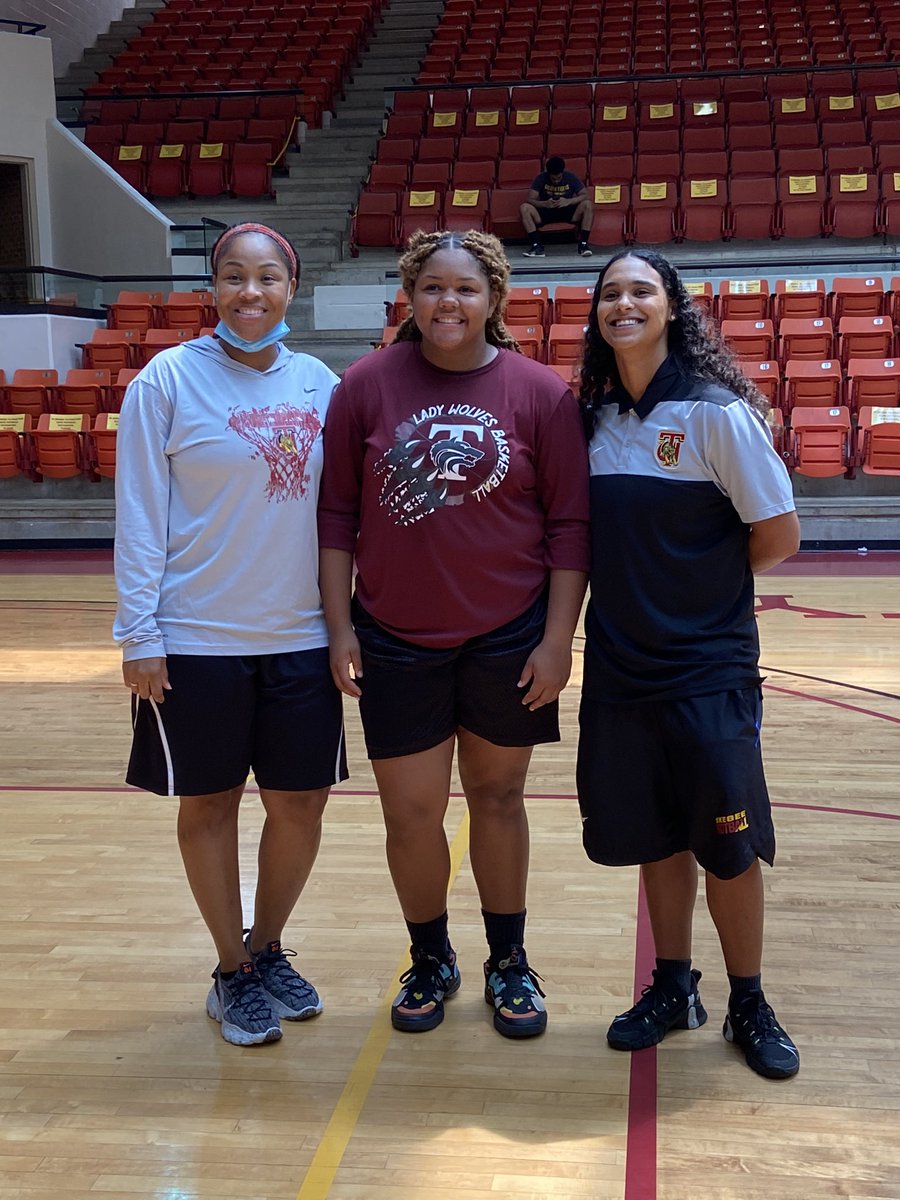 I had a great time this weekend in Alabama. Want to thank <a href="/tuskegee_WBB/">Tuskegee Women's Basketball</a> for allowing me to participate in their Basketball Camp,  It was a lot of Fun!!!