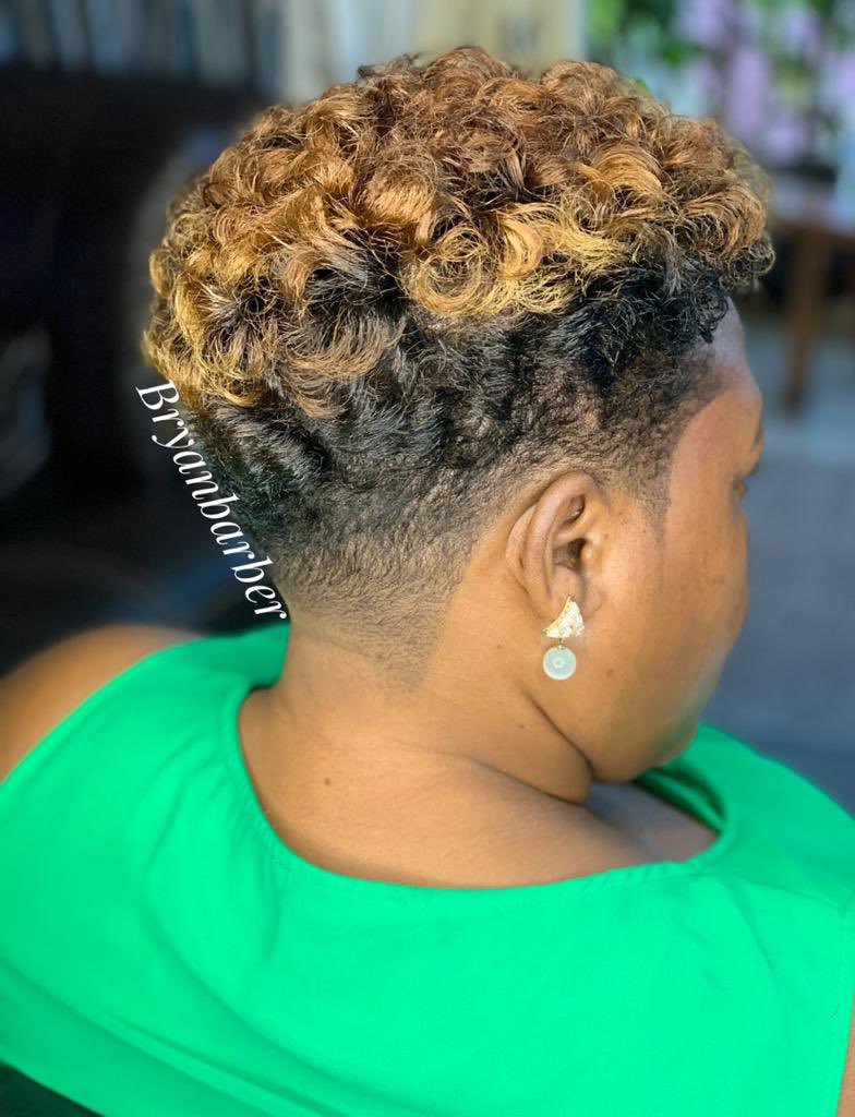 Bryanbarber256's tweet photo. For such dope hair call 0702271495 .
#Bryanbarber https://t.co/bKL2Wmg650