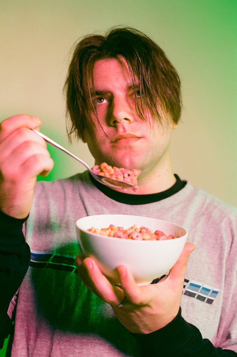 homeandhosed's tweet photo. Plenty to go round tonight with a premiere of a new project called Haliday from @PinkishBluBand member Sebastian + new @iamcxloe @CosmosMidnight @clypsoishere @thelastmartyrau and more 😋😋 Dig in at 9pm

📸 Sophie Alex Androu https://t.co/KInXf4hiGp