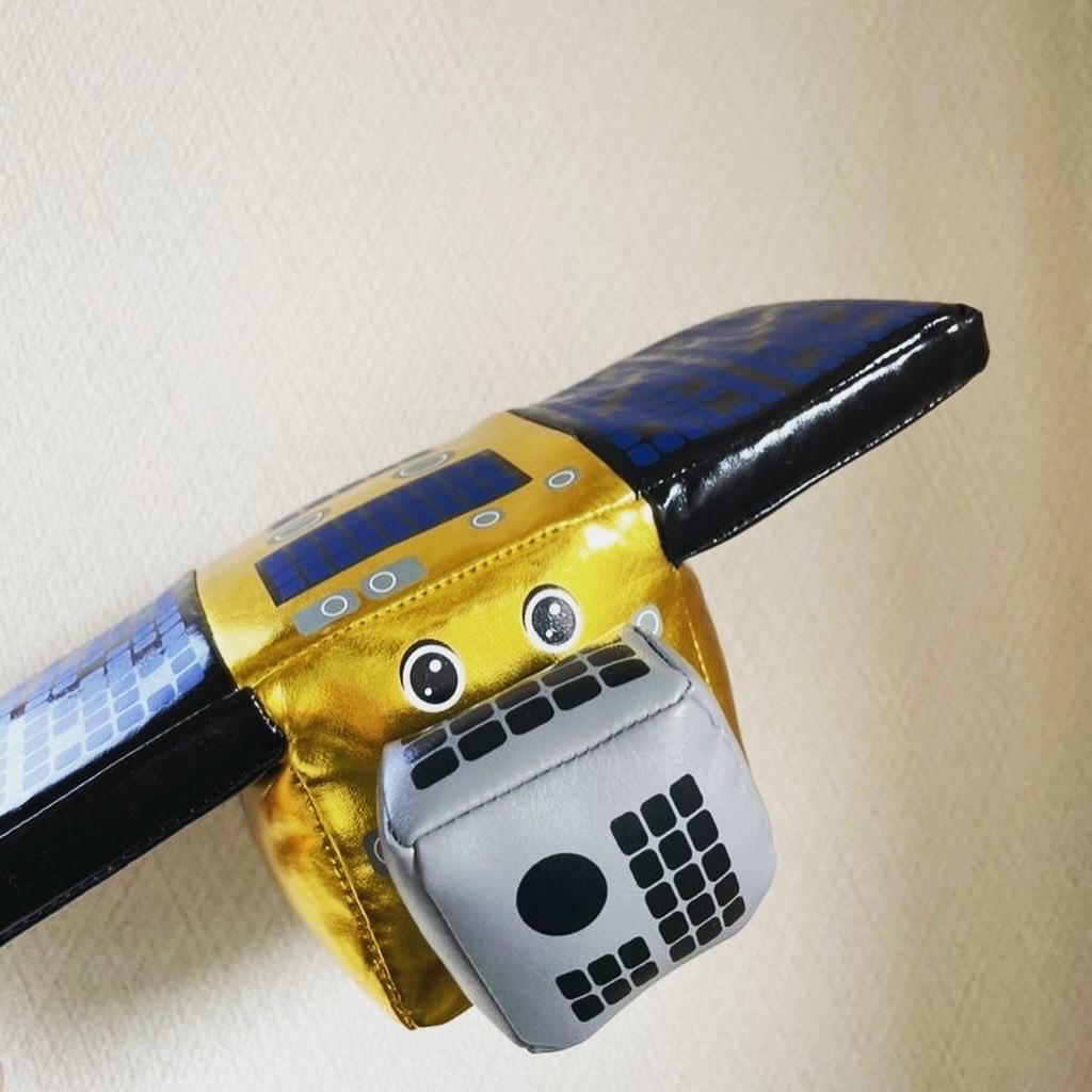 astroscale_HQ's tweet image. Good morning Colorado Springs!☀️We are excited to be here at #SpaceSymposium to talk all things #onorbitservicing and #spacesustainbility. 🛰️We also have #ELSAd plushies to giveaway -- but there is a &quot;catch&quot;...