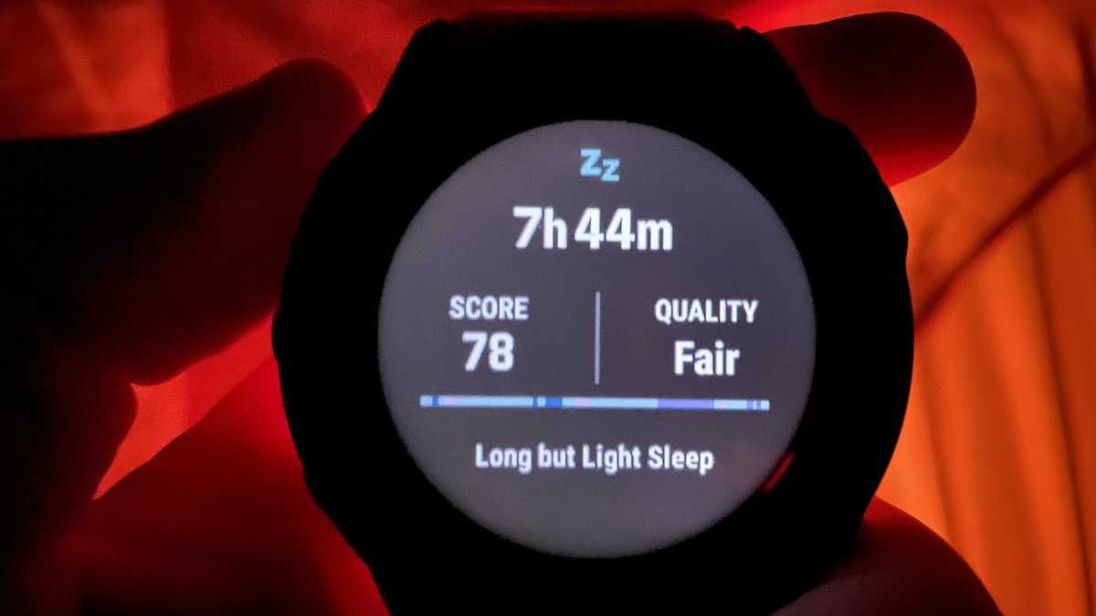 cuneo13's tweet image. Garmin still has yet to log the advanced sleep statistics from their Fēnix and many other smart watches. That feature is coming soon. So, each day I write down my stats, my score, snap a screenshot, shoot a few photos, or even make a short video…
#garmin 
#sleepanalysis
