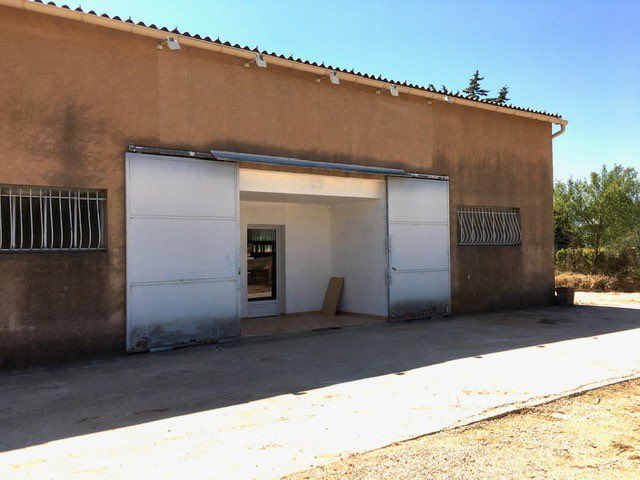 Une nouvelle installation réussie par BLC immobilier. La société La maison française a pris à bail un local d’une surface d’environ 180m2 sis à Aubagne, Ancien chemin de Saint Jean de Garguier.  BLC Immoblier a été conseil des deux parties.