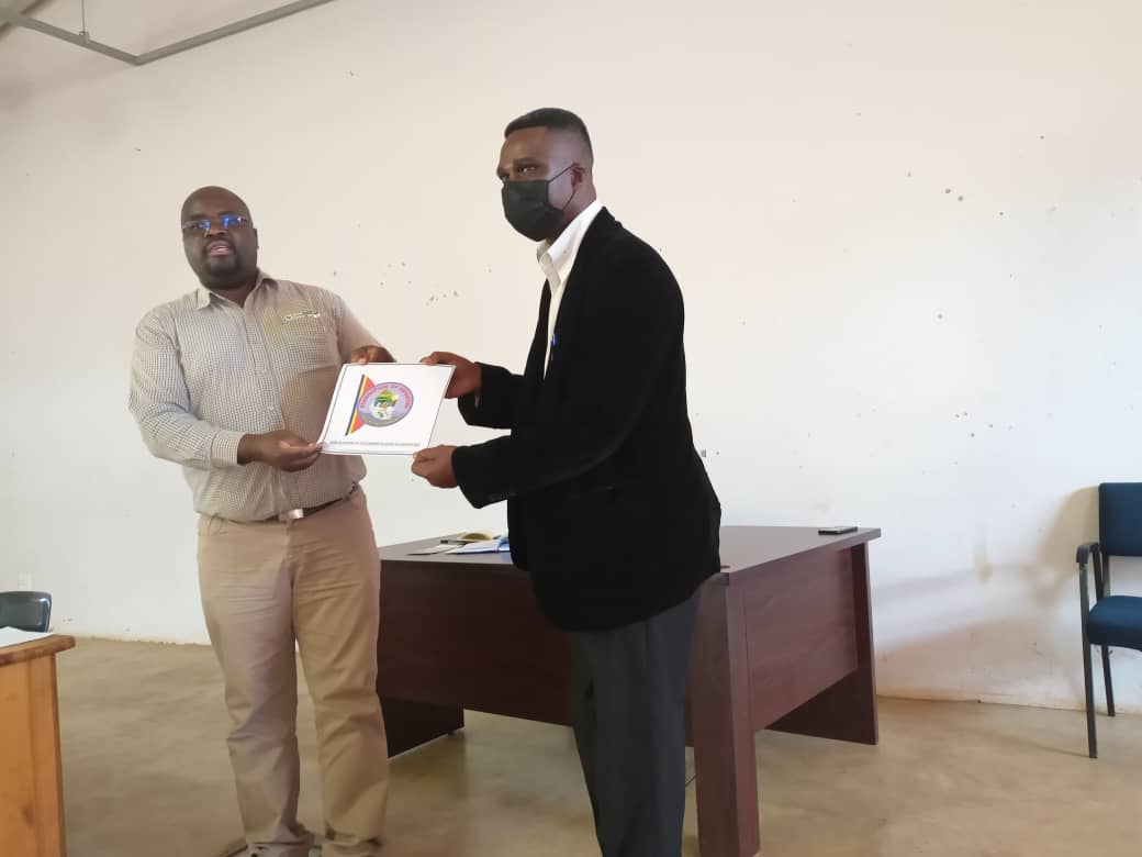 Business owners came in numbers to showcase, advertise, sell their hand sewn products to other owners interested. FESBC " the head of transformation Mr Sigwane presented stickers to their consistent members.