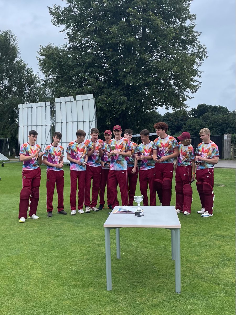 🏏 Hants Cricket Board (@hampshirecb) on Twitter photo Congrats to <a href="/SparsholtCC/">SparsholtCricketClub</a> who won an incredibly tight U17 Kerry Cup final on Friday vs <a href="/hambledoncc/">Hambledon Cricket Club</a> 🏆
Scores were tied, with <a href="/SparsholtCC/">SparsholtCricketClub</a> winning on wickets taken🏏
A great game & credit to both sets of players 👏👏
Scorecard: hambledon.play-cricket.com/website/result… Congrats to <a href="/SparsholtCC/">SparsholtCricketClub</a> who won an incredibly tight U17 Kerry Cup final on Friday vs <a href="/hambledoncc/">Hambledon Cricket Club</a> 🏆
Scores were tied, with <a href="/SparsholtCC/">SparsholtCricketClub</a> winning on wickets taken🏏
A great game & credit to both sets of players 👏👏
Scorecard: hambledon.play-cricket.com/website/result…