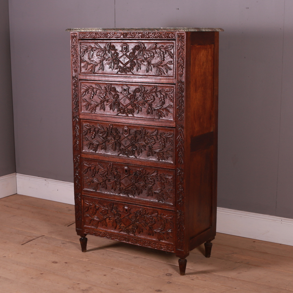 ArcadiaAntiques's tweet photo. Good late 19th Century French carved oak black forest commode with a marble top.
Dimensions
31.5 inches (80 cms) Wide
16.5 inches (42 cms) Deep
52.5 inches (133 cms) High
Price: £1,850
https://t.co/sVeiXVEQwo
#FrenchCommodes #CarvedOakCommodes #blackforestcommodes https://t.co/9LC5nSyNiK