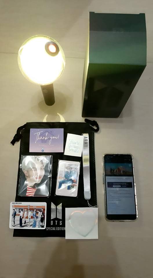 iam_assej's tweet photo. sooo ayun na nga finally felt better after ng 1st dose ko😊 mejo late un post.. pero dumating na un pampasaya ng buhay ko ahaha!😁 my Army heart is super happy!💜 thanks ate @raquelcamaing of @homeofarmygene sa pag accomodate sa akin & sa super cute na freebieSSS! sa uulitin!💜 https://t.co/8uE1IywB63