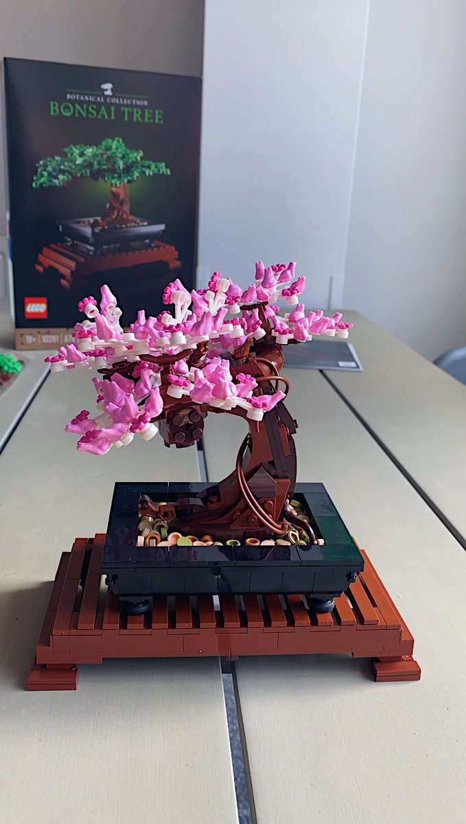 theunbusylife's tweet photo. Completing the LEGO Bonsai Tree: https://t.co/4hIyJL3P4i 🙌🏻 #brickbybrickprogramme #playincluded #learningtheoughplay https://t.co/0lrhSdrbMT