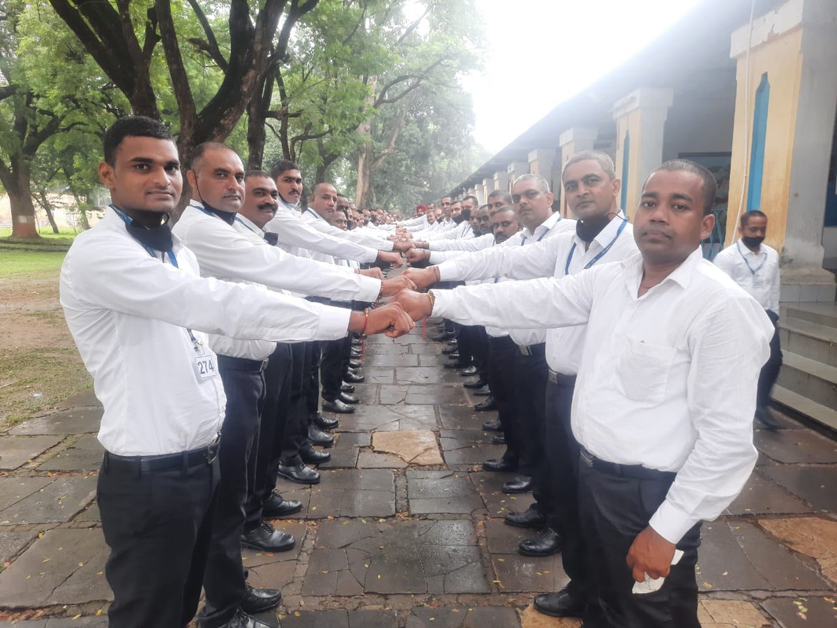 Celebrating bond of everlasting love &amp; protection hand made rakhis were presented to the CTOs of NCC OTA, by Chintamani Mahavidyalaya, Chandrapur. Following the COVID-19 protocol the Rakhis were mutually tied by the CTOs  <a href="/HQ_DG_NCC/">National Cadet Corps</a> <a href="/PRODefNgp/">PRO Nagpur, Ministry of Defence</a> <a href="/SpokespersonMoD/">Ministry of Defence, Government of India</a> <a href="/drajaykumar_ias/">Ajay Kumar</a>