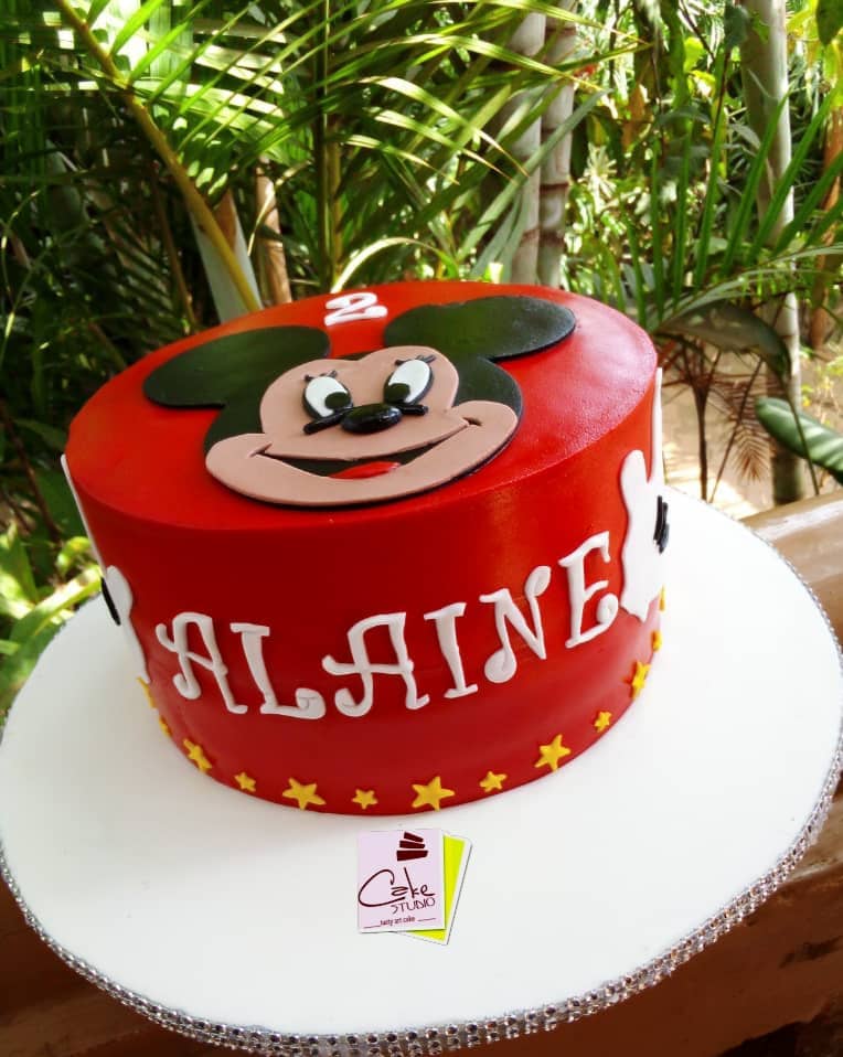 cakestudio_ug's tweet photo. "My youngest daughter just loves Mickey Mouse so this Mickey Mouse Face Cake was the perfect cake for her 2nd birthday party." Alaine@2🎊🥰😍
Call/Whatsapp for orders on: 0757310583 /0780372203 /0706225800 /0706740071
#tastyartcakesBreadandPastries
#eventscakes
#weddingcakes https://t.co/Td9QYpCGos