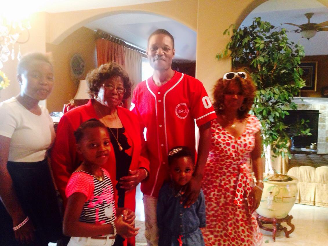 It was such an honor Katherine and Rebbie Jackson. #jacksonfamily #normanfamily #miclsnr #jacksons