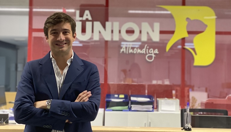 RevistaMercados's tweet photo. ¡Buenos días!
Iniciamos la semana con nuestra sección #LosDirectivosHablan.
En esta ocasión, contamos con Javier Carmona de la
@launioncorp con el que hablamos sobre los nuevos formatos de restauración, #sostenibilidad y tendencias de consumo
https://t.co/Lia01FqIud #Ed156 https://t.co/wiGGNmZjSb
