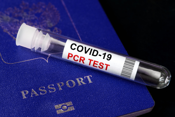 Intl_Assistance's tweet photo. A number of travel #PCRtest providers will be removed from the UK government's list, following the discovery of misleading prices and many not providing the correct type of tests for #travel

https://t.co/ZgjKCbW1dZ #travelnews #testandtravel https://t.co/Hl5bevbsUX