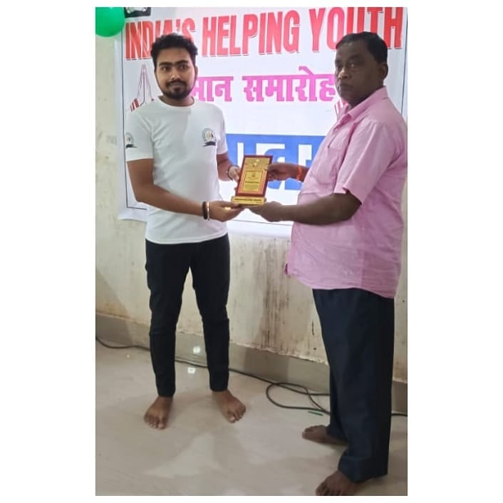 India's Helping Youth tweet media