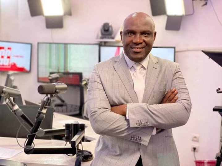 La vie n'est facile pour aucun de nous. Mais quoi, il faut avoir de la persévérance, et surtout de la confiance en soi. Il faut croire que l'on est doué pour quelque chose, et que, cette chose, il faut l'atteindre coûte que coûte.
Bon début de semaine mon papa <a href="/LamineGuirassy/">LAMINE GUIRASSY</a>