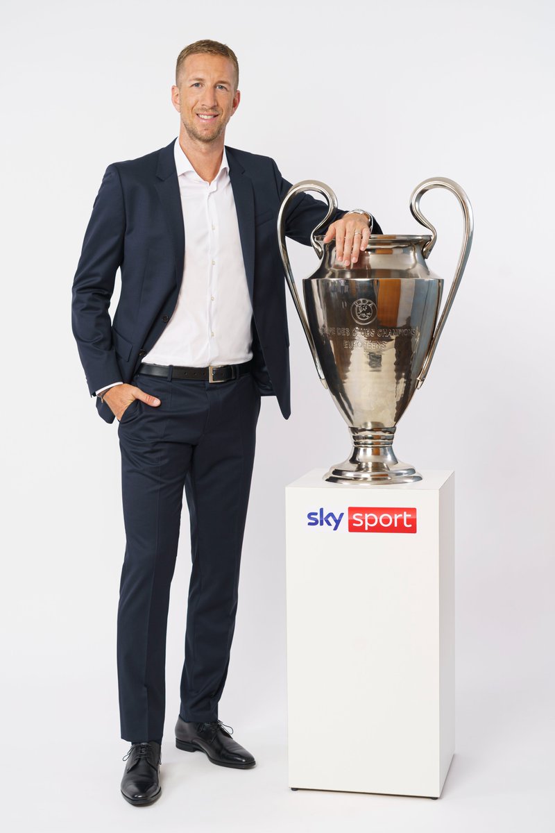 Erfüllt sich <a href="/RedBullSalzburg/">FC Red Bull Salzburg</a> erneut den Traum von der <a href="/ChampionsLeague/">UEFA Champions League</a>? ⚽️

Das Play-off-Rückspiel mit den Sky Experten <a href="/JankoMarc/">Marc Janko</a> &amp; Klaus Schmidt, sowie <a href="/Conweiss/">Constanze Weiss</a>, <a href="/MKonrad40/">Martin Konrad</a> &amp; <a href="/Sky_Johannes/">Johannes Brandl</a> am Mittwoch ab 20:00 Uhr auf <a href="/SkySportAustria/">Sky Sport Austria</a>! 📺

Alle Infos: bit.ly/3z9MO0Q