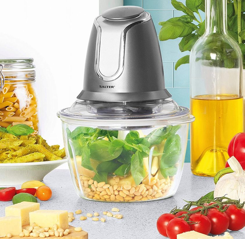 Tonight we're thinking a quick and simple Pesto sauce. What's your go-to pasta sauce for a speedy dinner? 🧐

amzn.to/3sRVMOd