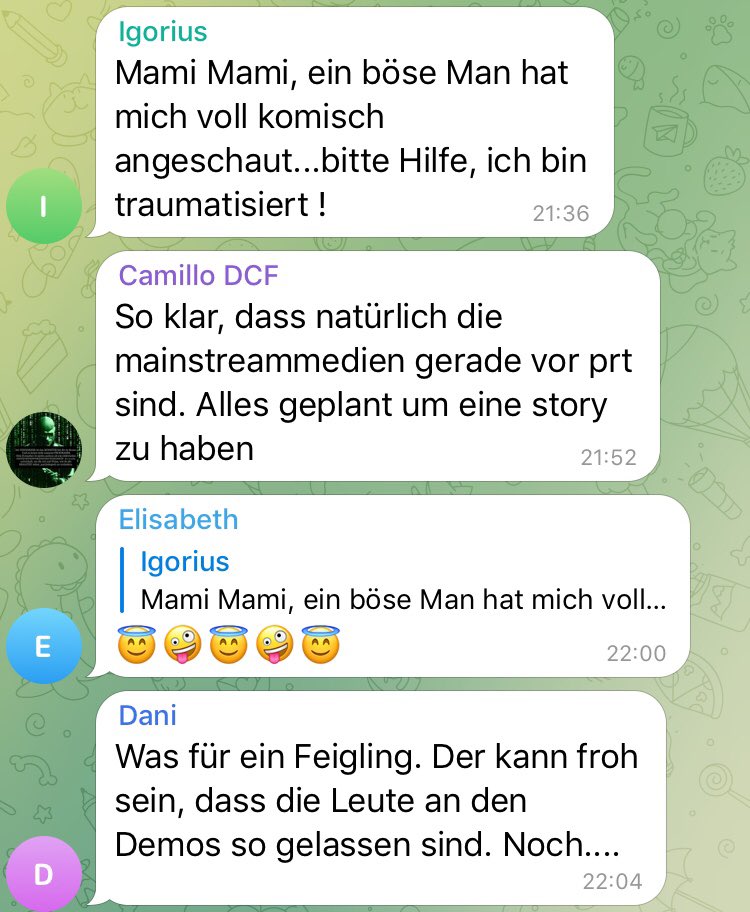 CovidiotenCH's tweet photo. In ihren Telegram-Gruppen feiern die #Covidioten die Attacken vom Wochenende. #NoOlten #OL2108 #NoGossau https://t.co/qb9bCI9tKw