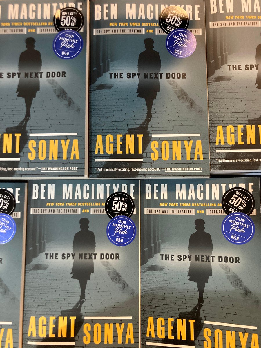 BNEmeryville's tweet photo. “agent sonya” by ben macintyre is our b&n monthly non fiction pick about the female spy who changed the course of the cold war sounds interesting 👀📚☕️🐿 #agentsonya #coldwar #espionage https://t.co/fezxorWKww