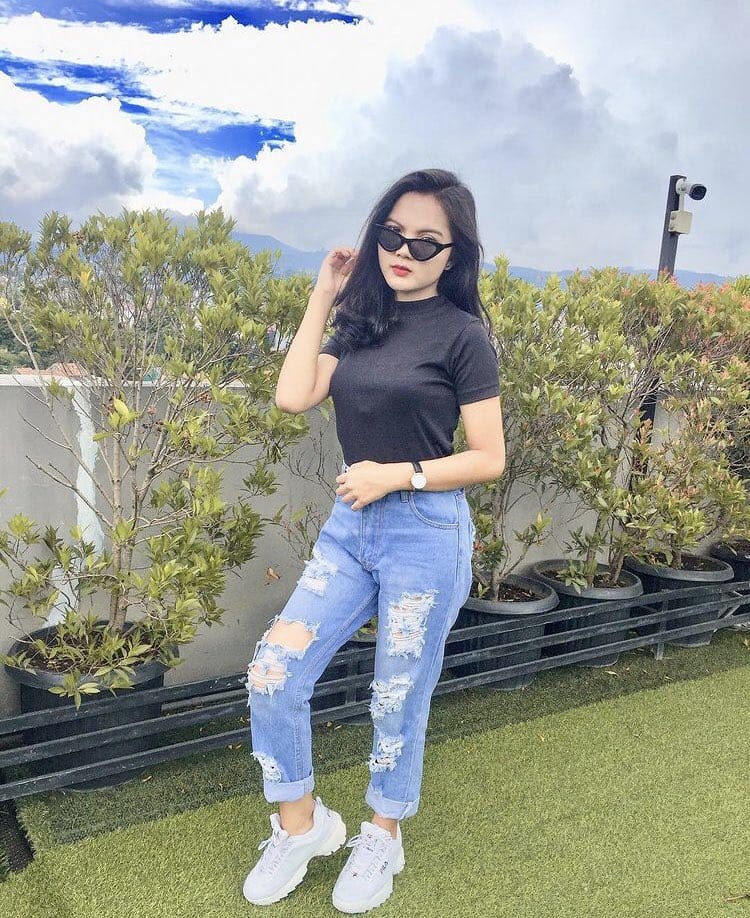 ChineseX4's tweet photo. Hallo sayangku 
ready hari ini rekomendasi real #vcs no fake dijamin pelayanan amanah😍💯info rate wa 08989835038 https://t.co/xnLyf2LTe7
