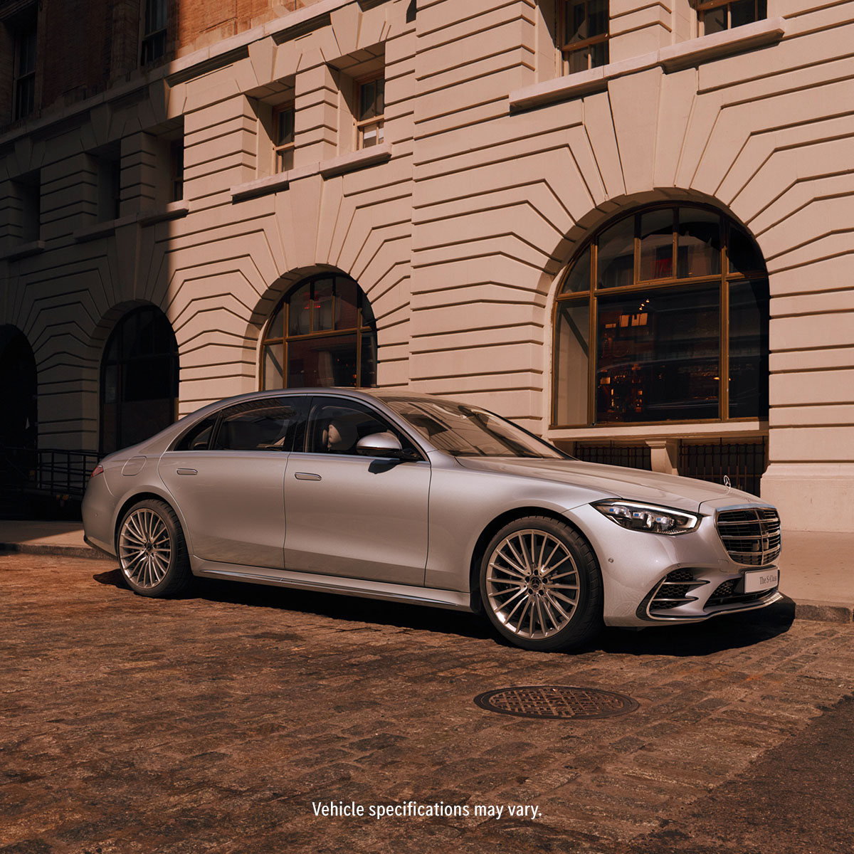 MercedesBenz_SA's tweet photo. The car that’s only focussed on what truly matters; everything. The new S-Class https://t.co/pDKsaHtow7