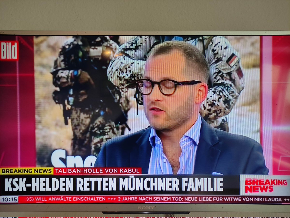 Christian ¯\_(ツ)_/¯ tweet media