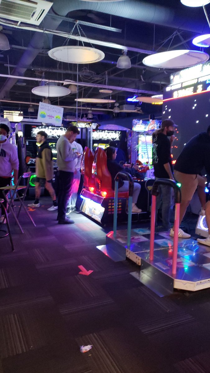 Tsukiimk2's tweet photo. I'll comment on overall #AiMatsuri2 tommorow. I have lots to say.
But for now time to celebrate at my fav spot https://t.co/sOhPUwswhC
