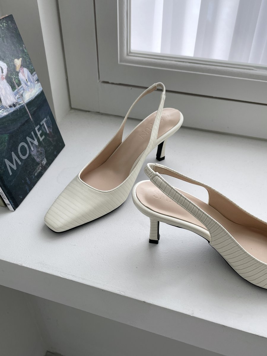 SAPPUN_ID's tweet photo. Simple slingback heels for your
F/W style 😊

🛍️https://t.co/YppZBtFidD

#SAPPUN https://t.co/Tv6UanhkpJ